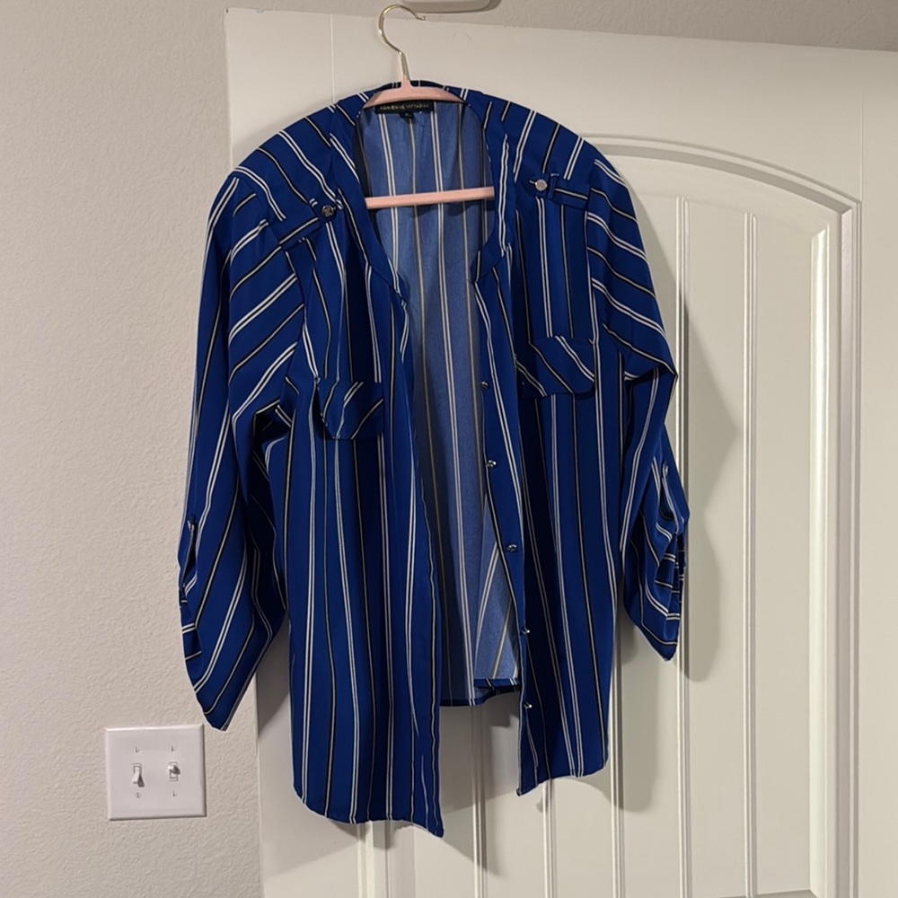 Adrienne Vittadini Blue Striped Button-Front Blouse